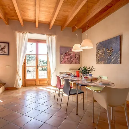 Holiday home Townhouse In Palma 300 Mts To The Beach Palma de Mallorca
