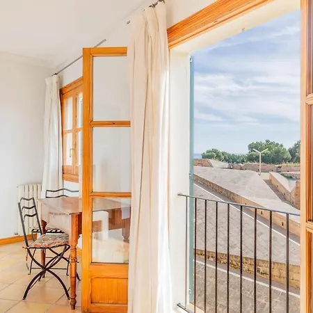Townhouse In Palma 300 Mts To The Beach * Palma de Mallorca