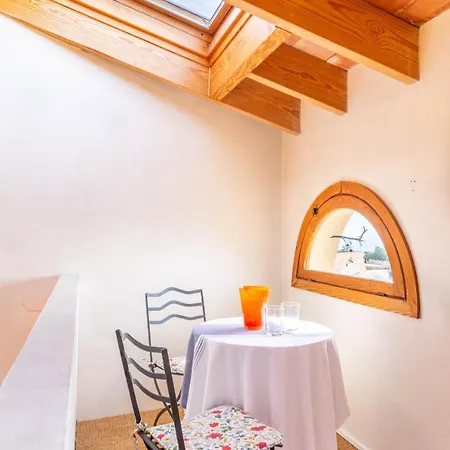 Townhouse In Palma 300 Mts To The Beach Holiday home Palma de Mallorca